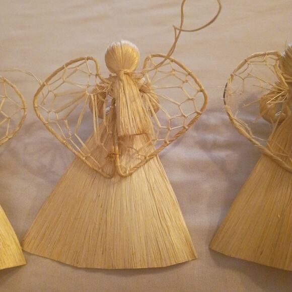 Lot of 3: Delicate Fragile Handmade Corn Husk Angel Christmas Ornaments - Picture 7 of 10